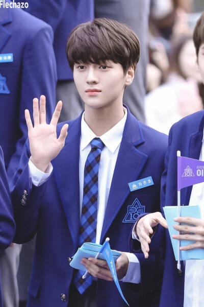 PRODUCE X 101
车俊昊 woollim