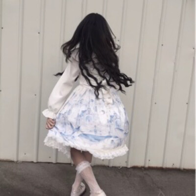 图源快手 拿图点赞
头像库 高清女头 软妹 厌世 韩系 闺蜜 Lolita jk 制服 水手服头像