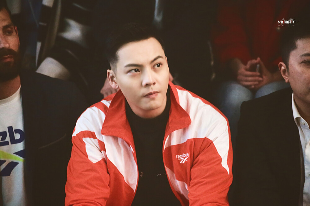 【陈伟霆 William Chan】190327 锐步2019秋冬上海时装周开幕秀 锐步Reebok亚太区品牌代言人 3000 x 2000 px (图源: 微博 @SERENDIPITY_W陳偉霆圖博 weibo.com/6100222484/HmYQS5Ik0)