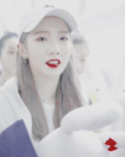 孟美岐。我不选了。就这样吧。