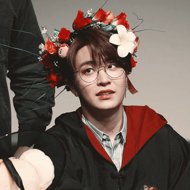 男头崔荣宰爱豆头像赞评论2更多所有评论你也来说些什么吧