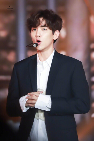 #EXO出道七周年快乐# EXO 全世界最好的 啵啵虎 边伯贤 BaekHyun #壁纸 #头像