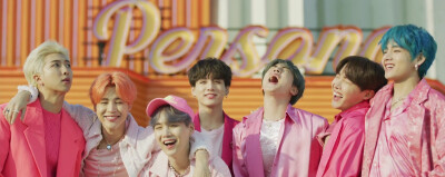 Boy with Luv feat. Halsey