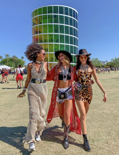 2019 科切拉 Coachella音乐节 街拍 春夏 波西米亚风格