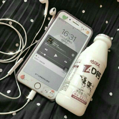 背景图
奶色