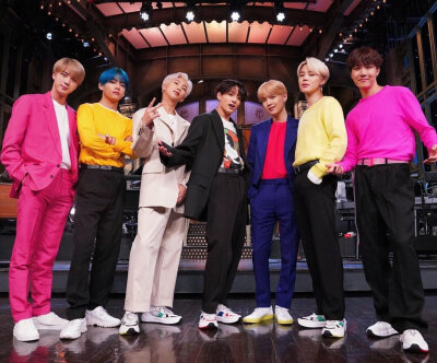 BTS 防弹少年团 20190414 ”[#今天的防弹] 与BTS一起 愉快的Saturday Night Live #SNL #点滴之诗 #BTS回归初放SNL“