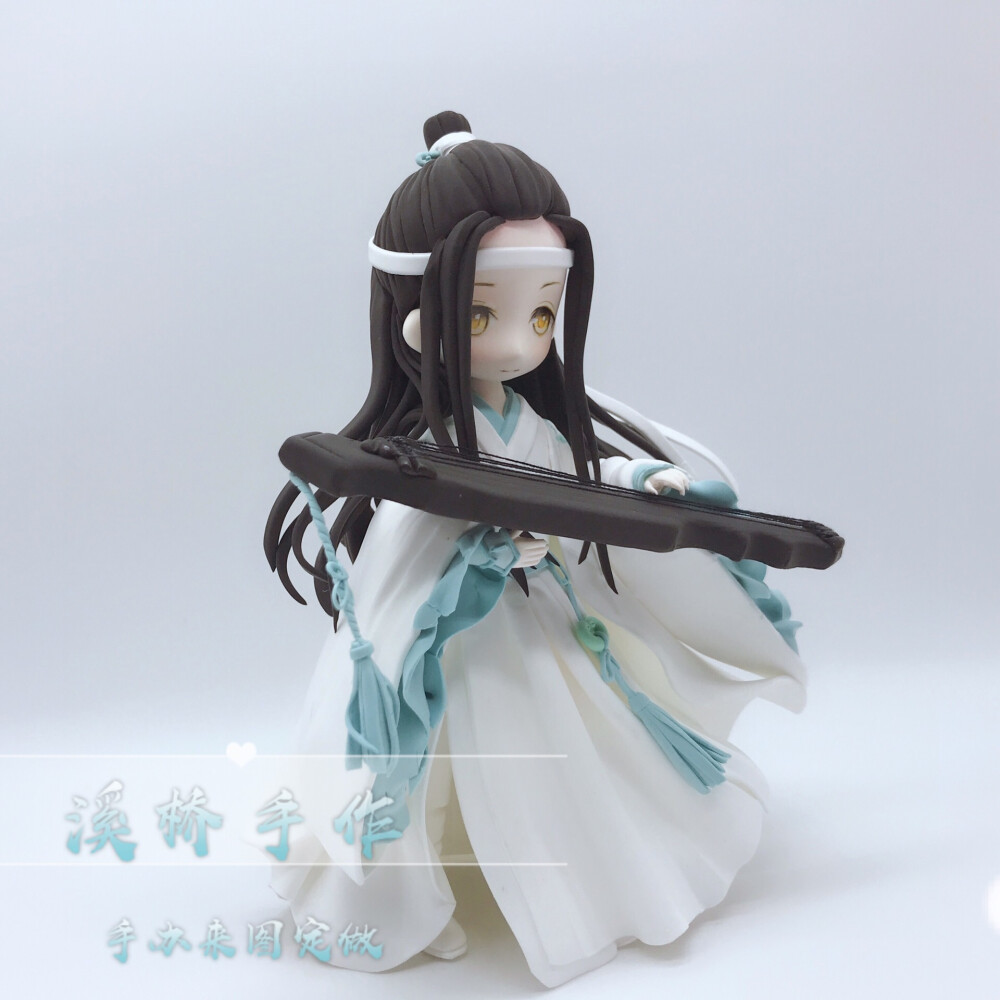 魔道祖师蓝湛蓝忘机Q版超轻粘土手办
定做私戳淘宝：溪桥手作