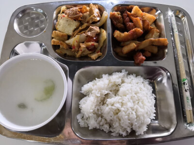 土豆鸡柳，豆腐