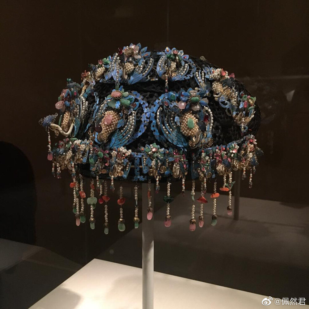 晚清点翠镶珠宝凤穿牡丹纹凤钿