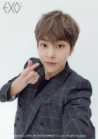 EXO XIUMIN 金珉锡