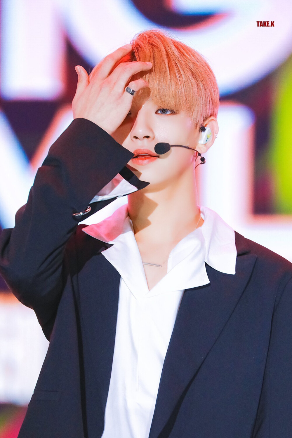 SEVENTEEN Joshua 洪知秀