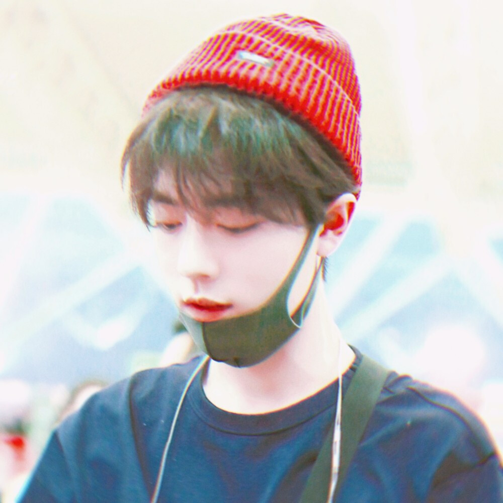 要走过多少千山万水才能求得一个不算太坏的结局。