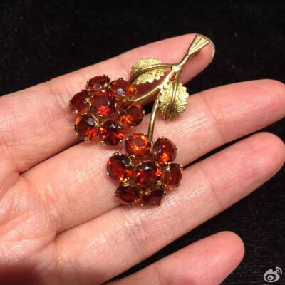 红宝石 白金 珠宝