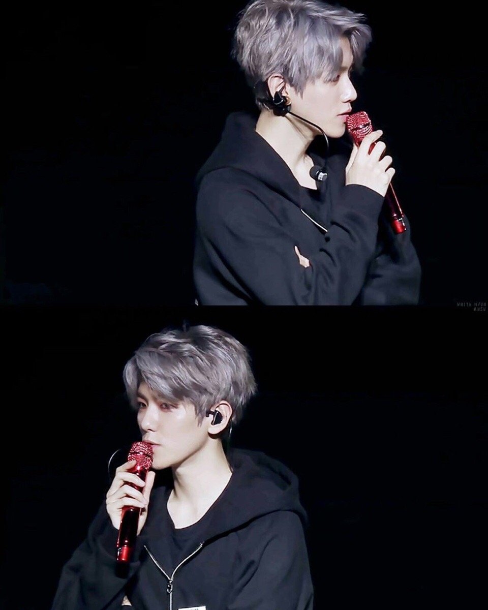 边伯贤 壁纸
拿图自取
收藏点赞