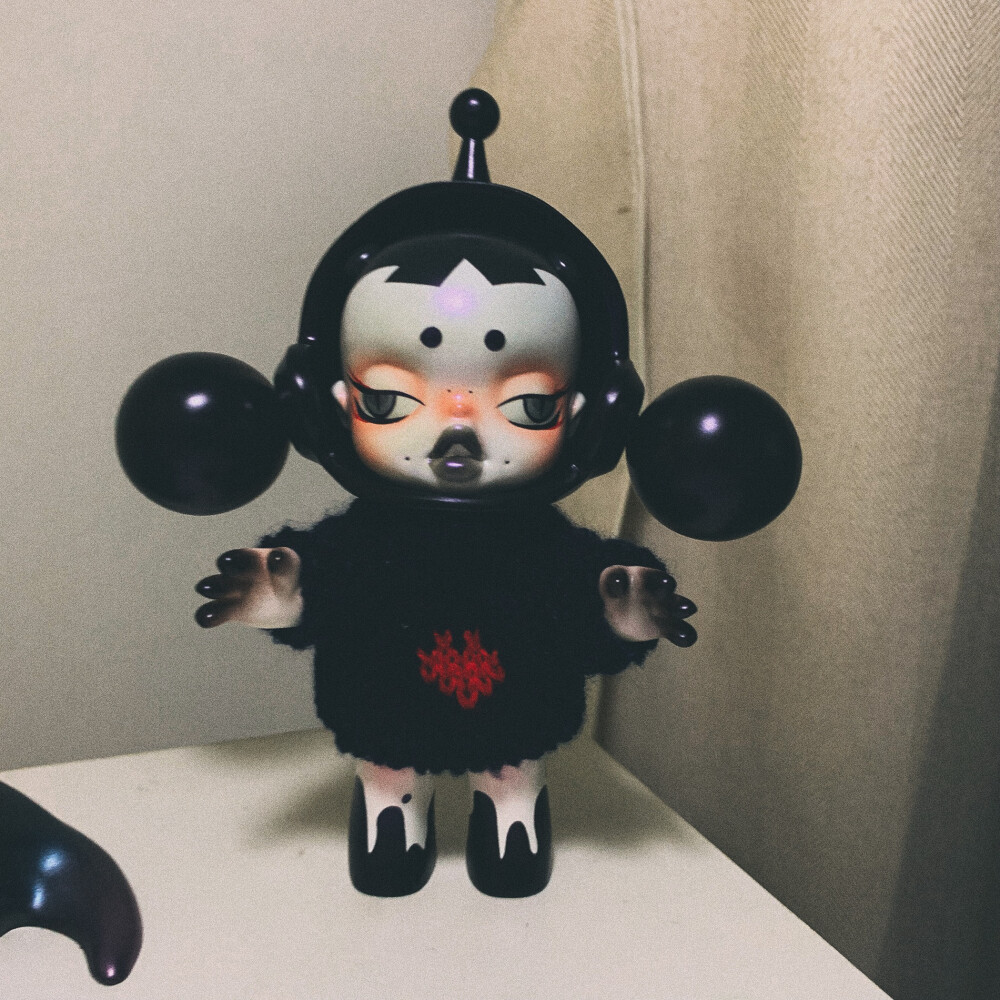 skullpanda潮玩2019限量版恶女