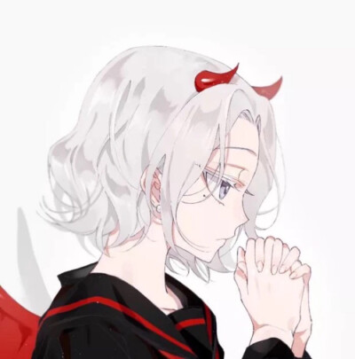 六月恩 自留 情侣头像