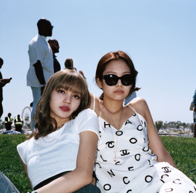 blankpink，Lisa，Jennie