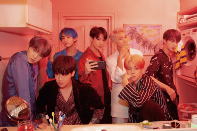 MAP_OF_THE_SOUL_PERSONA Concept Photo version 2