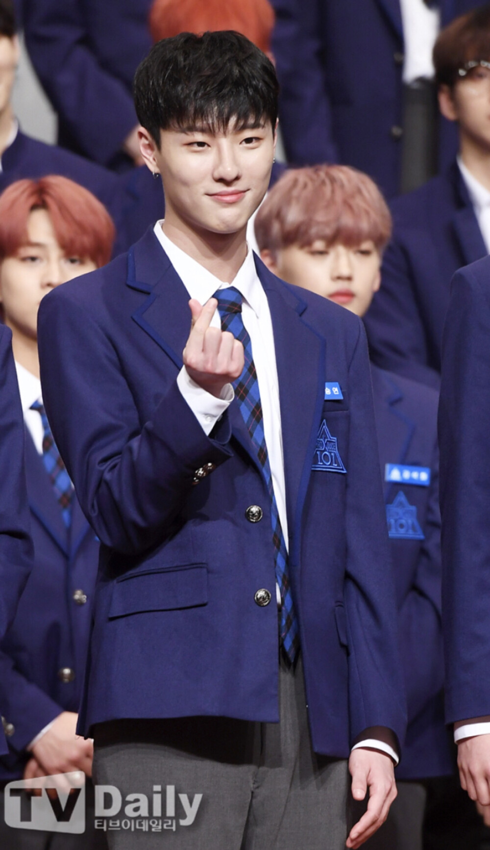 190430 #PRODUCE_X101# #UNIQ曹承衍#韩网新闻图 @WOODZ_dnwm cr:logo