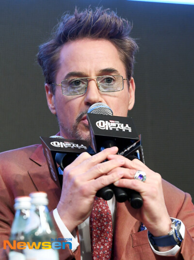 RDJ