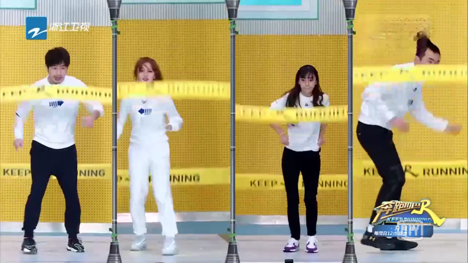 杨颖（Angelababy），1989年2月28日出生于上海市，华语影视女演员、时尚模特。2003年，Angelababy以模特身份在香港出道。2007年，她开始将工作重心转向大银幕。2011年在爱情片《夏日乐悠悠》中首次担任女主角。2012年凭借言情片《第一次》获得第13届华语电影传媒大奖最受瞩目女演员奖。2014年凭借真人秀《奔跑吧兄弟》赢得广泛关注；同年，她还因出演古装片《狄仁杰之神都龙王》获得第21届北京大学生电影节最受欢迎女演员奖。2015年，其主演的冒险片《鬼吹灯之寻龙诀》票房突破16亿人民币，而她也凭借该片获得第33届大众电影百花奖最佳女配角奖。2017年其主演的古装剧《孤芳不自赏》取得全国同时段电视剧收视冠军。创业时代。