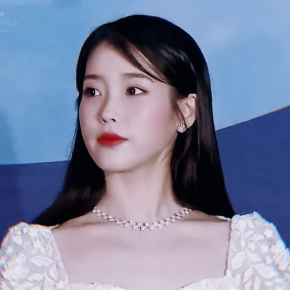 iu
©®权烈