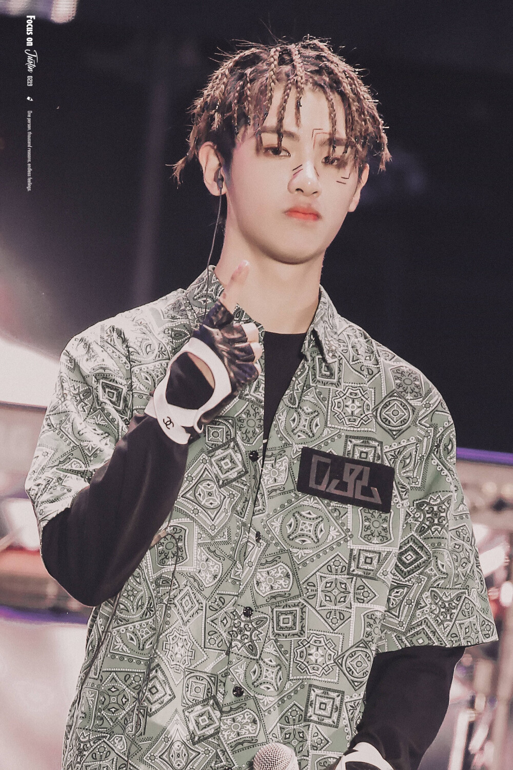 黄明昊 贾富贵 Justin 昊哥