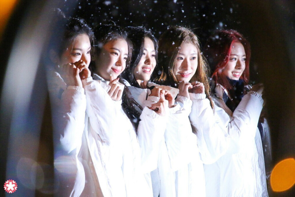 ITZY-（JYP）
【2019.02.12】