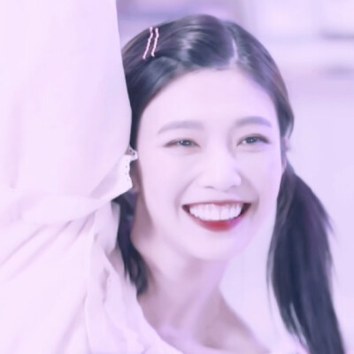 Joy
㊣姜鸠 原截鹿窈