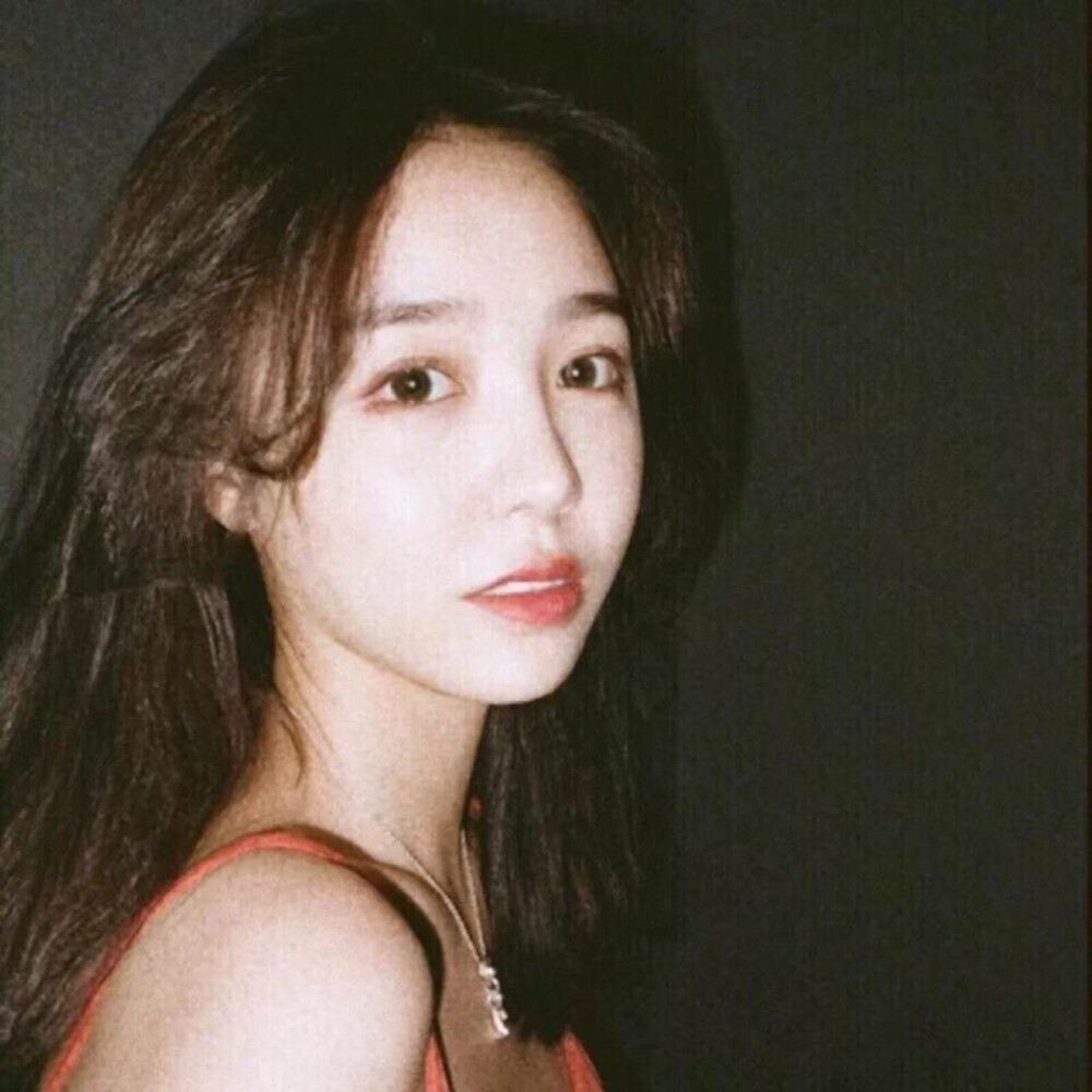 □ 总有人跋山涉水为你而來.