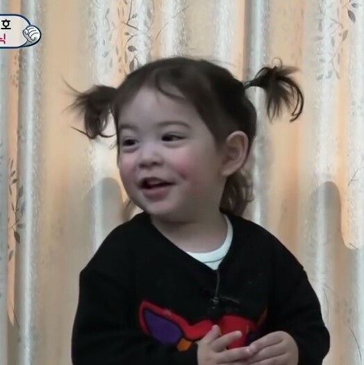 《超人回来了》
◎建厚