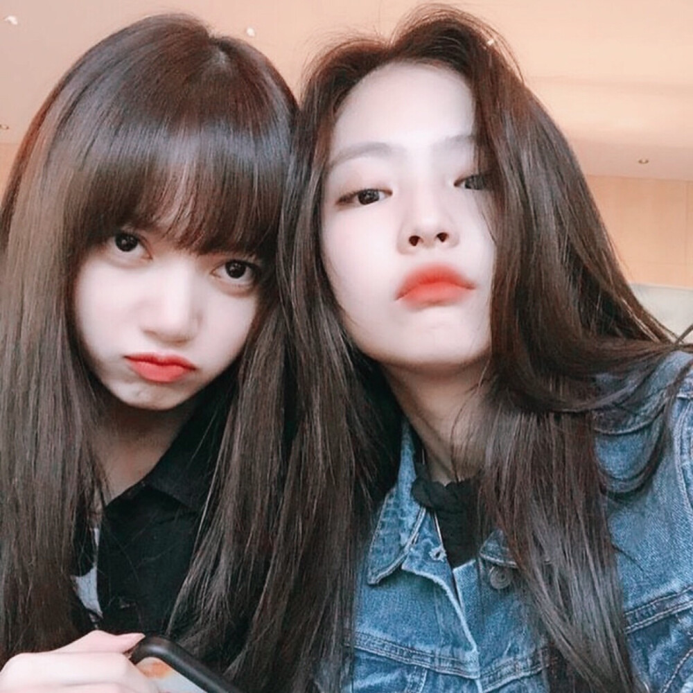 lisa / jennie