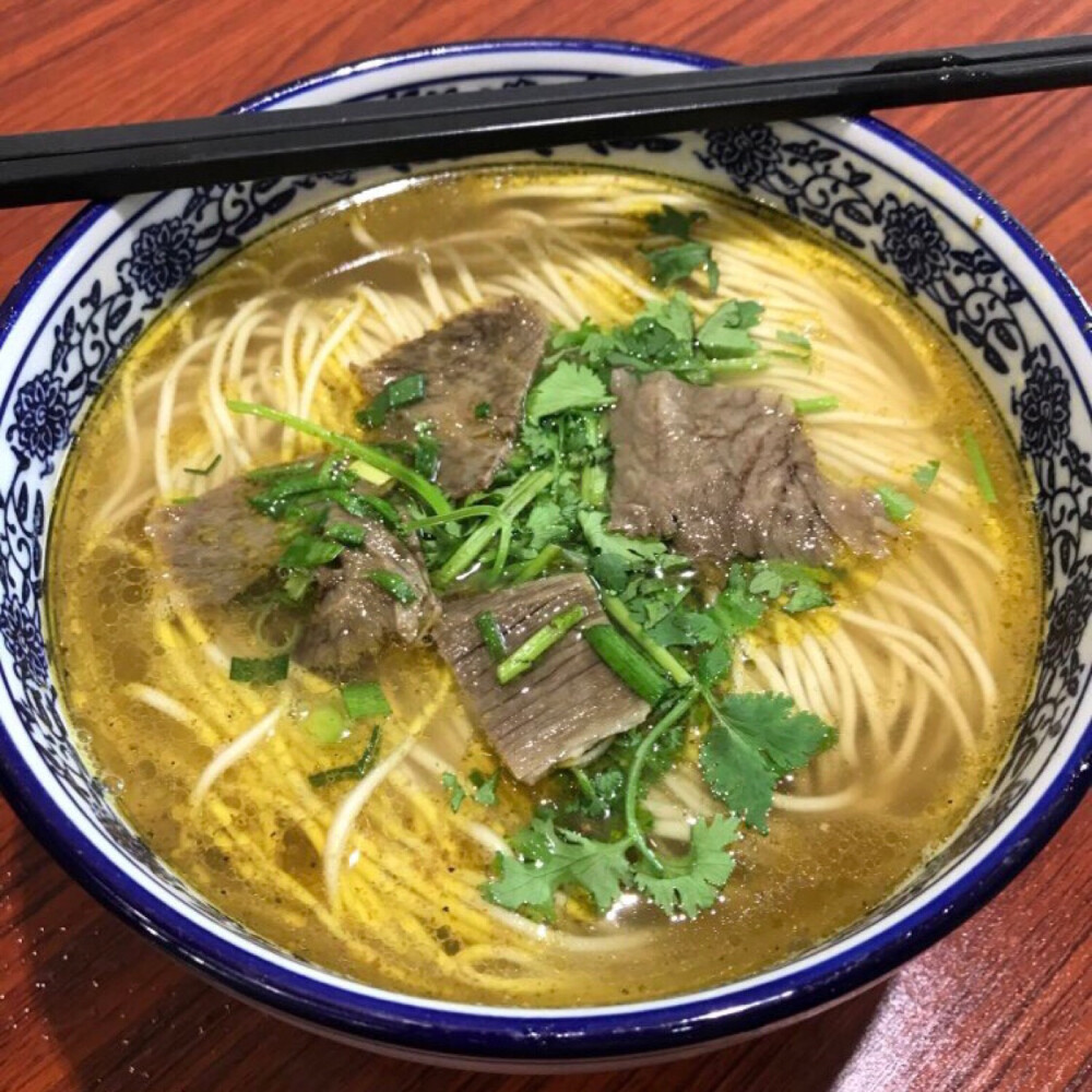 牛肉拉面