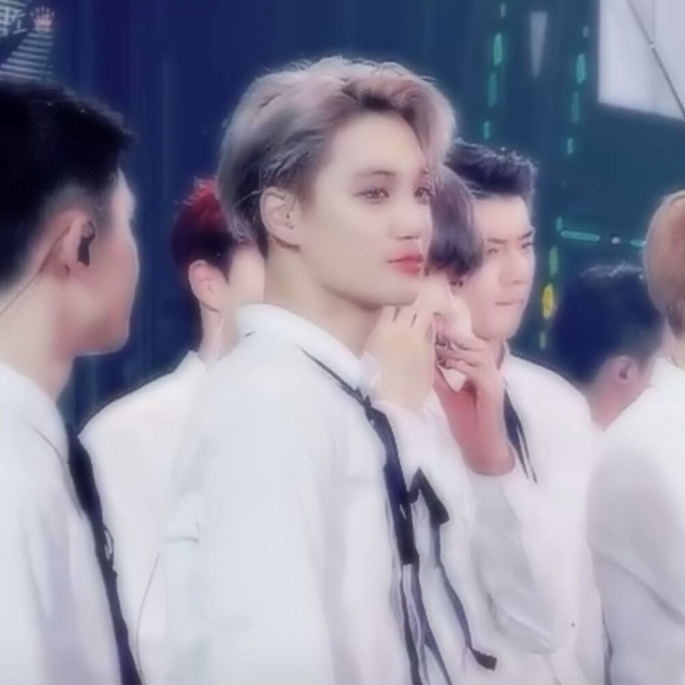 金钟仁头像
拿图点赞
by color9