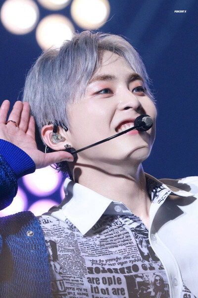 EXO XIUMIN 金珉锡