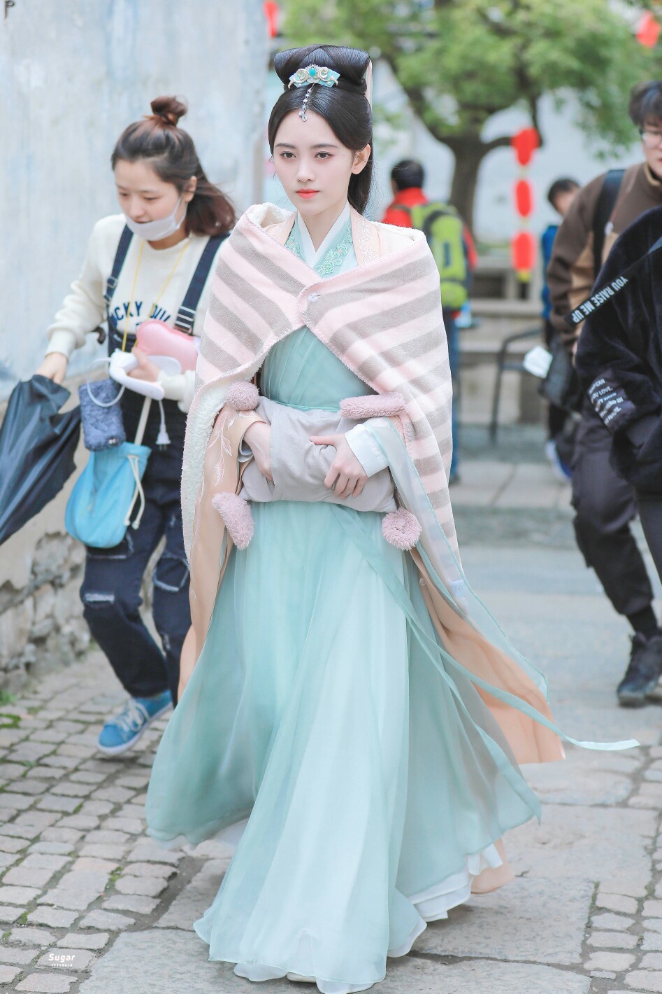 鞠婧祎