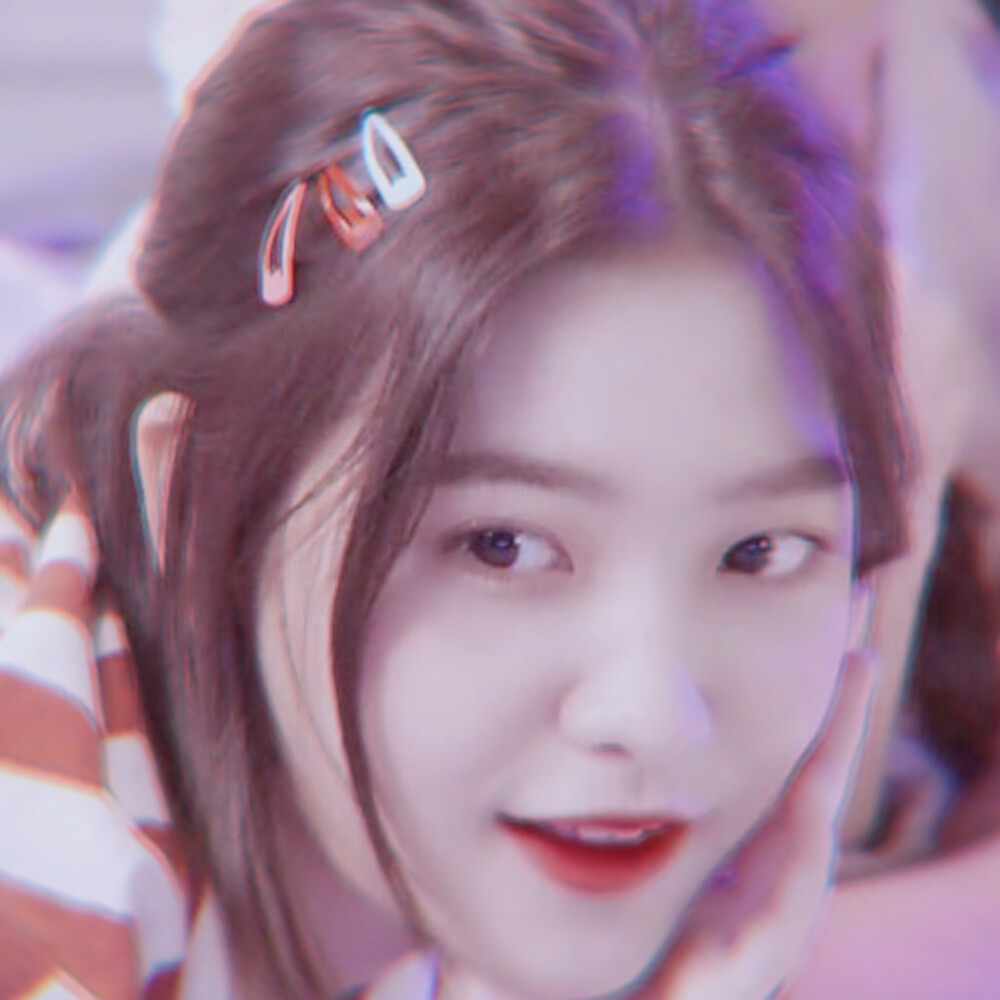 <恃美行凶>
©®许鹿✭