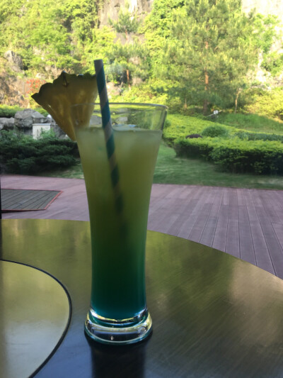 桂林clubmed 鸡尾酒 River Li