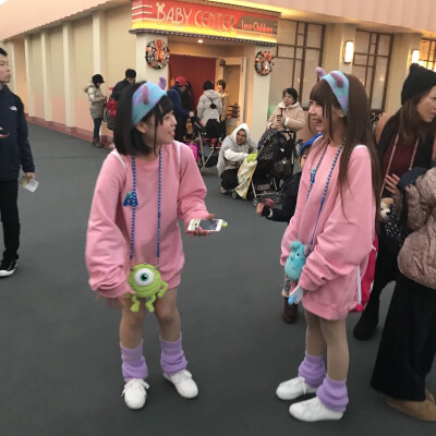 日本女生少女心简约Disney迪斯尼可爱苏利文搭配