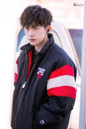 tfboys 易烊千玺
cr微博 具体见水印  侵权删