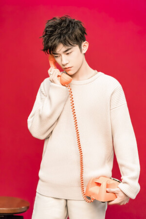 tfboys 易烊千玺
cr微博 具体见水印  侵权删