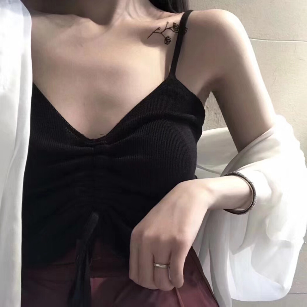 不露脸女头78诗梦瑶