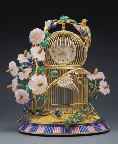 2013年Sotheby's苏富比——PATEK PHILIPPE百达翡丽珠宝座钟，图1、2、3.The Hummingbird Cage Clock，成交价10,360,000港币；图4、5、6.The Birds of Paradise Fountain Clock，成交价8,440,000港币；图7、8、9.The …