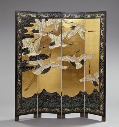 A classic chinese screen like this can set the tone for the whole room &amp; add elegance &amp; sophistication. Something that will never go out of style.: 