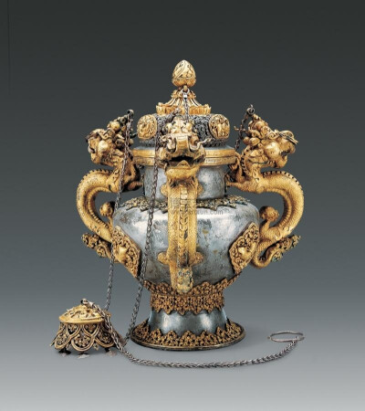 鎏金是一种金属加工工艺，亦称“涂金”、“镀金”、“度金”、“流金”，是把金和水银合成的金汞剂，涂在铜器表层，加热使水银蒸发，使金牢固地附在铜器表面不脱落的技术。鎏金是中国一项传统的古代劳动人民在生产劳…