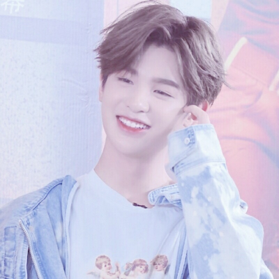 黄明昊