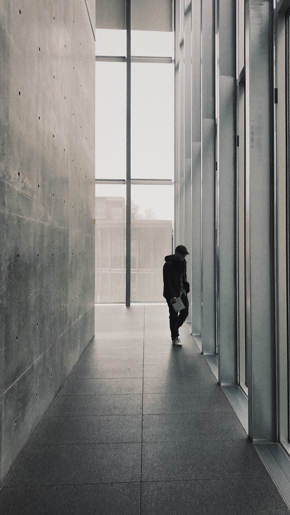 偷偷在这里藏一张你