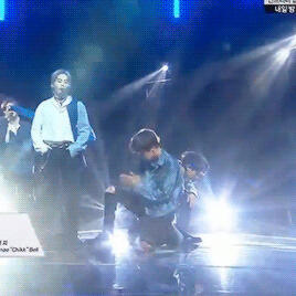 EXO 边伯贤 金珉锡 GIF 三辑后续