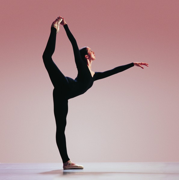 体会人体之美用相机定格舞者精彩瞬间