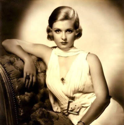 美国女演员Joan Bennett（1910-02-27—1990-12-07） ​​​